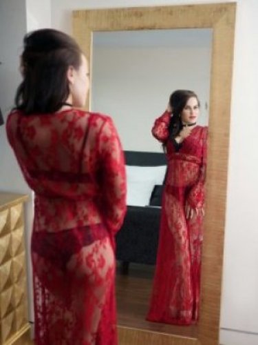 Индивидуалка Лена