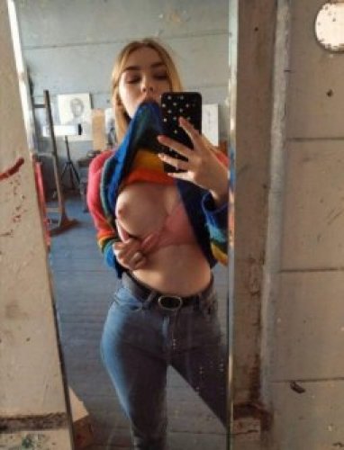 Индивидуалка Лера