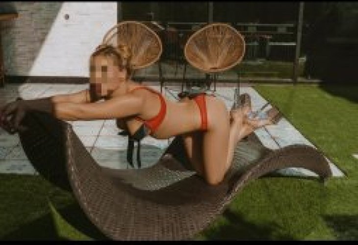 Индивидуалка Леся